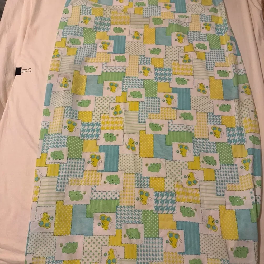 Vintage 1980 The Kendall Co Crib Sheet Elephant Mouse Flower Unisex
